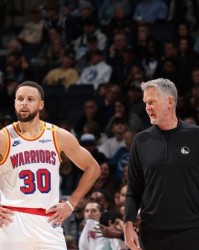 大众娱乐官网-33套首发！科尔变疯狂科学家，他才是勇士软肋？