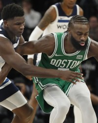 丁威迪：攻防一体最好的后卫是华子 侧翼则是杰伦·布朗而非小卡