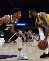 2020年代以来每年都入选最佳阵球员：字母哥 约基奇 詹姆斯