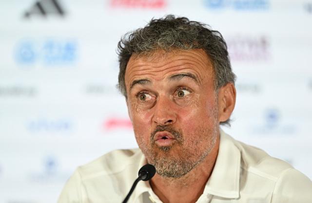 1670426303601070912.jpg 李毅.jpg